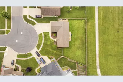710 Pheasant Lane, Coal City, IL 60416 - Photo 33