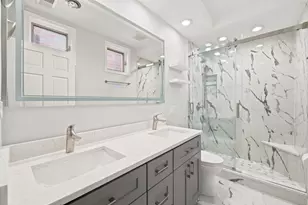 920 W Wolfram St, Chicago, IL 60657 - Photo 15