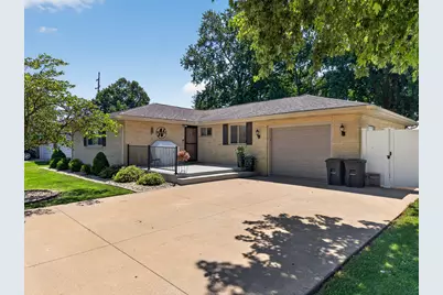 12 Marilla Park Road, Streator, IL 61364 - Photo 1