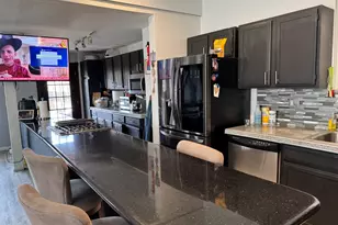 3908 N Bernard St, Chicago, IL 60618 - Photo 7