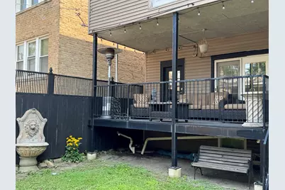 3908 N Bernard Street, Chicago, IL 60618 - Photo 33