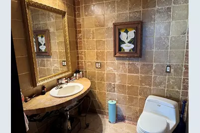 3908 N Bernard Street, Chicago, IL 60618 - Photo 9