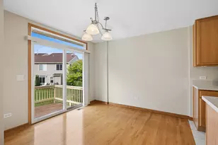 1109 Grass Lake Dr, Fox Lake, IL 60020 - Photo 7