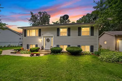 4327 Mayflower Avenue, Rockford, IL 61109 - Photo 1