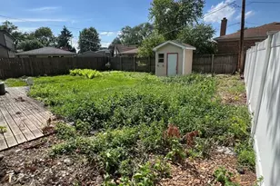 5504 Oak Center Dr, Oak Lawn, IL 60453 - Photo 7