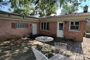 5504 Oak Center Dr, Oak Lawn, IL 60453 - Photo 9