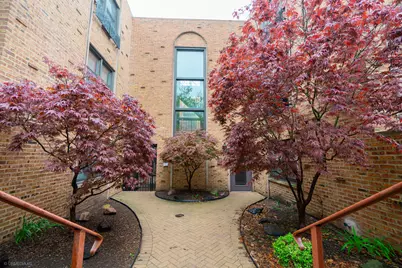 455 W Grant Place #1, Chicago, IL 60614 - Photo 1