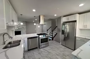 2036 Lake Ave, Wilmette, IL 60091 - Photo 5