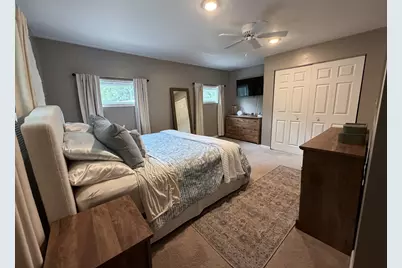 1914 N Lasalle Street, Ottawa, IL 61350 - Photo 7
