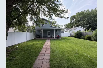 1914 N Lasalle Street, Ottawa, IL 61350 - Photo 17