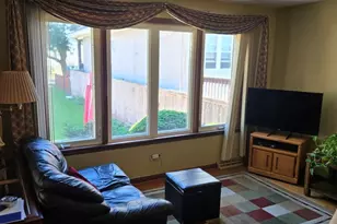 6213 W Newport Ave, Chicago, IL 60634 - Photo 3