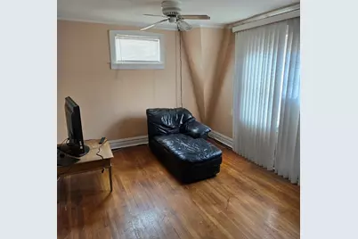 6213 W Newport Avenue, Chicago, IL 60634 - Photo 13