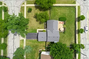 2201 Pontiac Cir, Naperville, IL 60565 - Photo 47