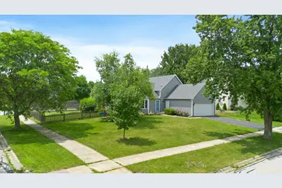 2201 Pontiac Circle, Naperville, IL 60565 - Photo 5