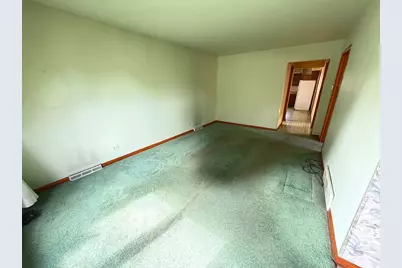 12850 S Commercial Avenue, Chicago, IL 60633 - Photo 7