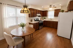 12850 S Commercial Ave, Chicago, IL 60633 - Photo 9