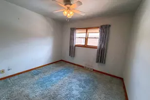 12850 S Commercial Ave, Chicago, IL 60633 - Photo 5
