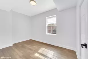 8021 W 45th St, Lyons, IL 60534 - Photo 11