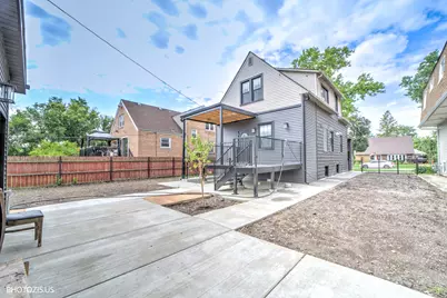 8021 W 45th Street, Lyons, IL 60534 - Photo 37