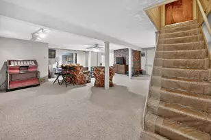 511 N Woodland Dr, Dixon, IL 61021 - Photo 49