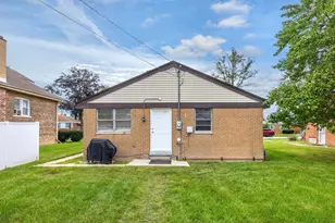 2121 S 14th Ave, Broadview, IL 60155 - Photo 17