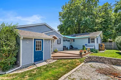 718 E Chestnut Street, Monticello, IL 61856 - Photo 7
