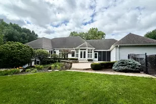 2202 Meadows Dr, Sterling, IL 61081 - Photo 55