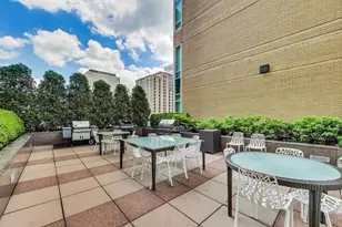 33 W Ontario St, Chicago, IL 60654 - Photo 27