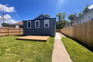 15116 Marshfield Ave, Harvey, IL 60426 - Photo 19