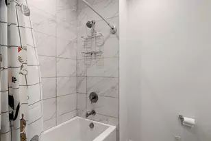 147 N Euclid Ave, Oak Park, IL 60302 - Photo 11