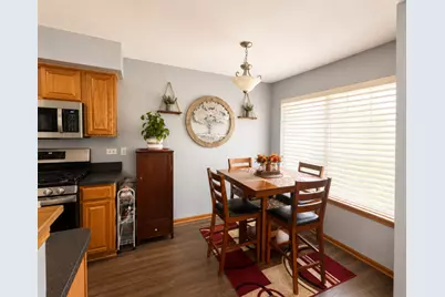 39082 Welsh Lane, Beach Park, IL 60083 - Photo 7