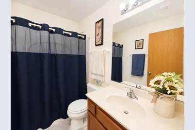 39082 Welsh Lane, Beach Park, IL 60083 - Photo 17