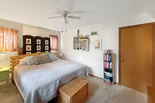 807 E Illinois St, Freeport, IL 61032 - Photo 13
