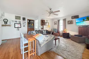807 E Illinois St, Freeport, IL 61032 - Photo 5