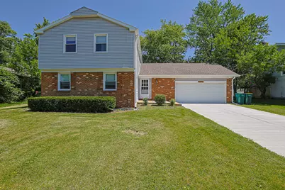 961 Twisted Oak Lane, Buffalo Grove, IL 60089 - Photo 1