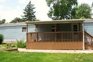 1332 Douglas Ave, Montgomery, IL 60538 - Photo 3