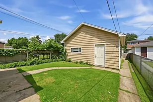 2316 Florence St, Blue Island, IL 60406 - Photo 7