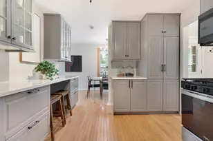 810 Leamington Ave, Wilmette, IL 60091 - Photo 7