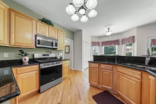 1223 Fox Run Dr, Seneca, IL 61360 - Photo 9