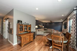 2700 Salt Creek Ct, Wauconda, IL 60084 - Photo 29