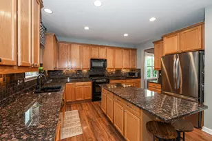 2700 Salt Creek Ct, Wauconda, IL 60084 - Photo 23