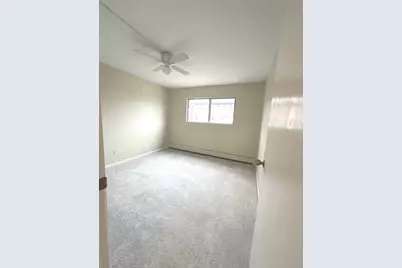 3682 W 119th Street #203B, Alsip, IL 60803 - Photo 5