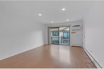 5151 N East River Road #332D, Chicago, IL 60656 - Photo 3