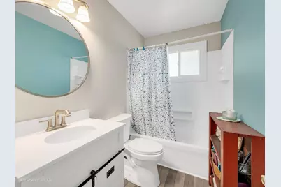 29W255 Lester Street, West Chicago, IL 60185 - Photo 15