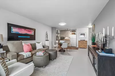 555 W Cornelia Avenue #2012, Chicago, IL 60657 - Photo 5