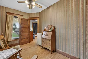 209 N Jackson St, Gardner, IL 60424 - Photo 13