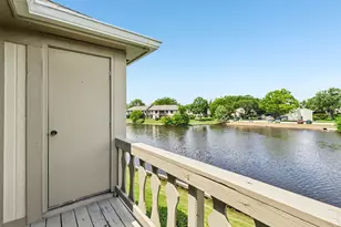 1728 N Emerald Bay, Palatine, IL 60074 - Photo 17