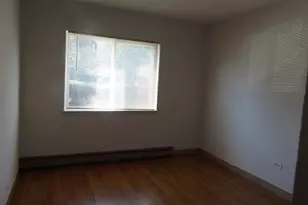 710 W Huntington Commons Rd, Mount Prospect, IL 60056 - Photo 9