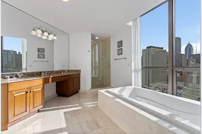 21 E Huron Street #2803, Chicago, IL 60611 - Photo 15