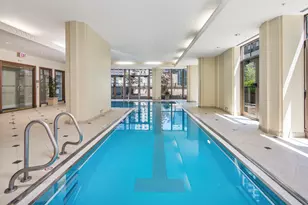 21 E Huron St, Chicago, IL 60611 - Photo 31